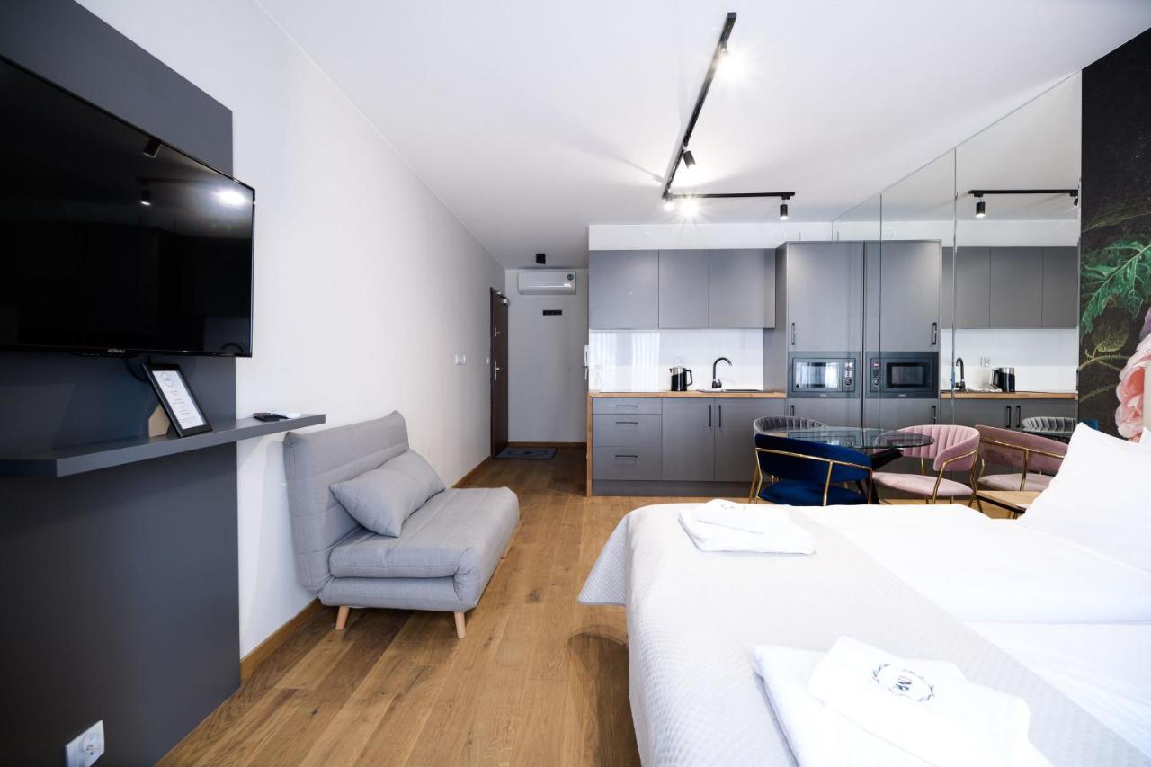 Aparthotel Inspire Miodova Residence Krakow Ngoại thất bức ảnh