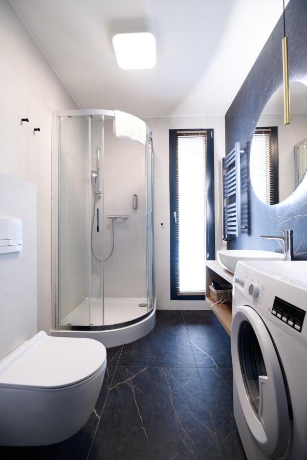 Aparthotel Inspire Miodova Residence Krakow Ngoại thất bức ảnh