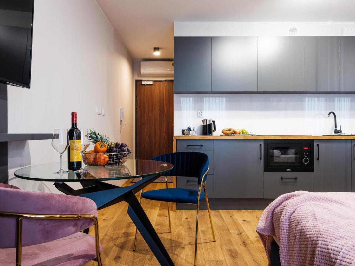Aparthotel Inspire Miodova Residence Krakow Ngoại thất bức ảnh